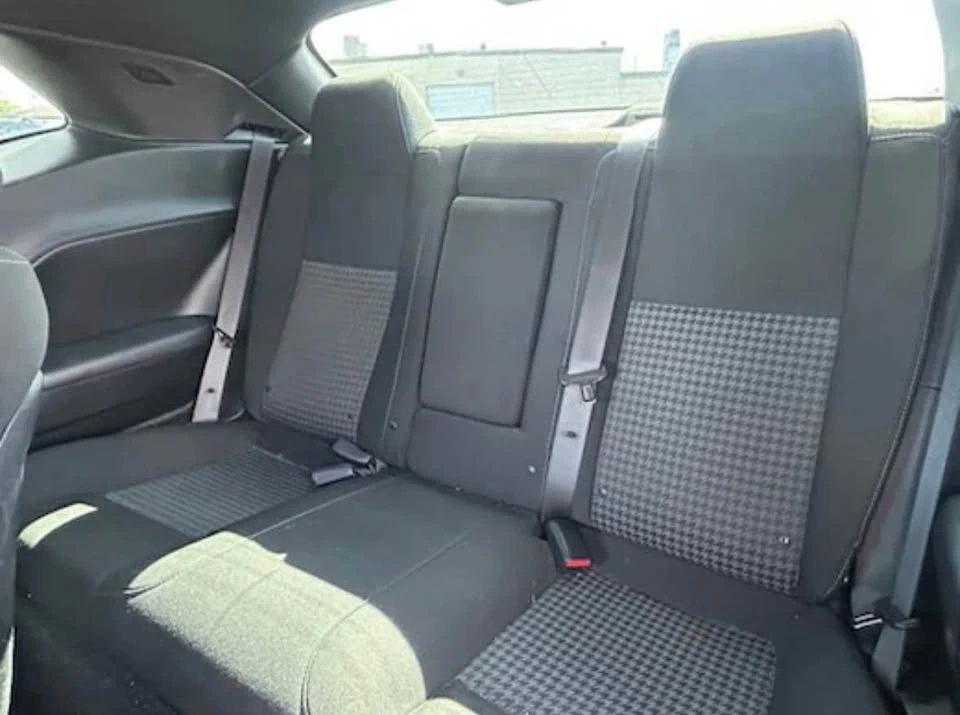 2021 Dodge Challenger 3rd Gen - Image 16 of 18