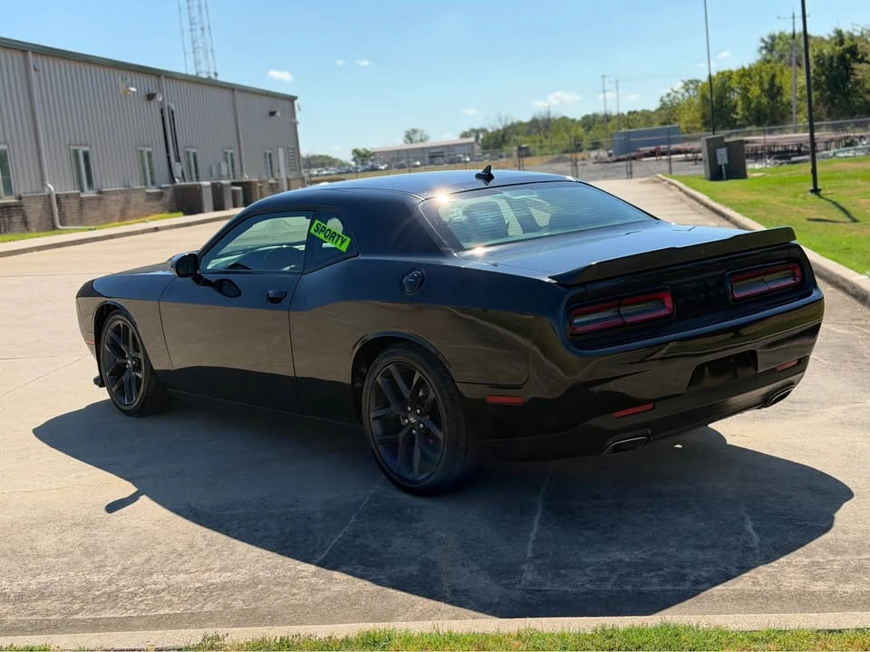 2021 Dodge Challenger 3rd Gen - Image 7 of 11