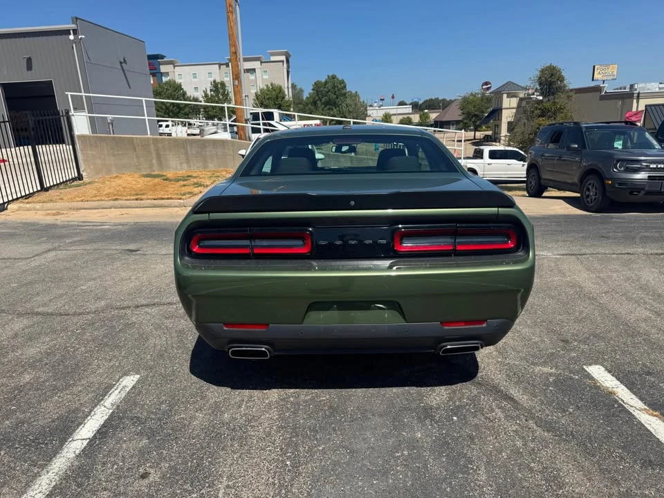 2021 Dodge Challenger 3rd Gen - Image 7 of 11