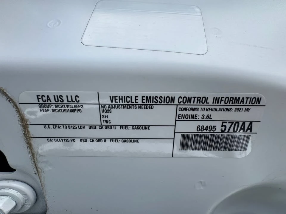2021 Dodge Challenger 3rd Gen - Image 19 of 20