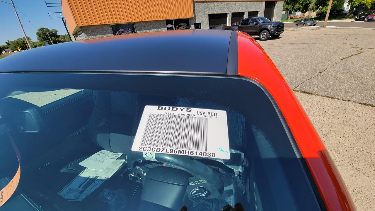 2021 Dodge Challenger SRT Hellcat 3rd Gen - Image 26 of 31