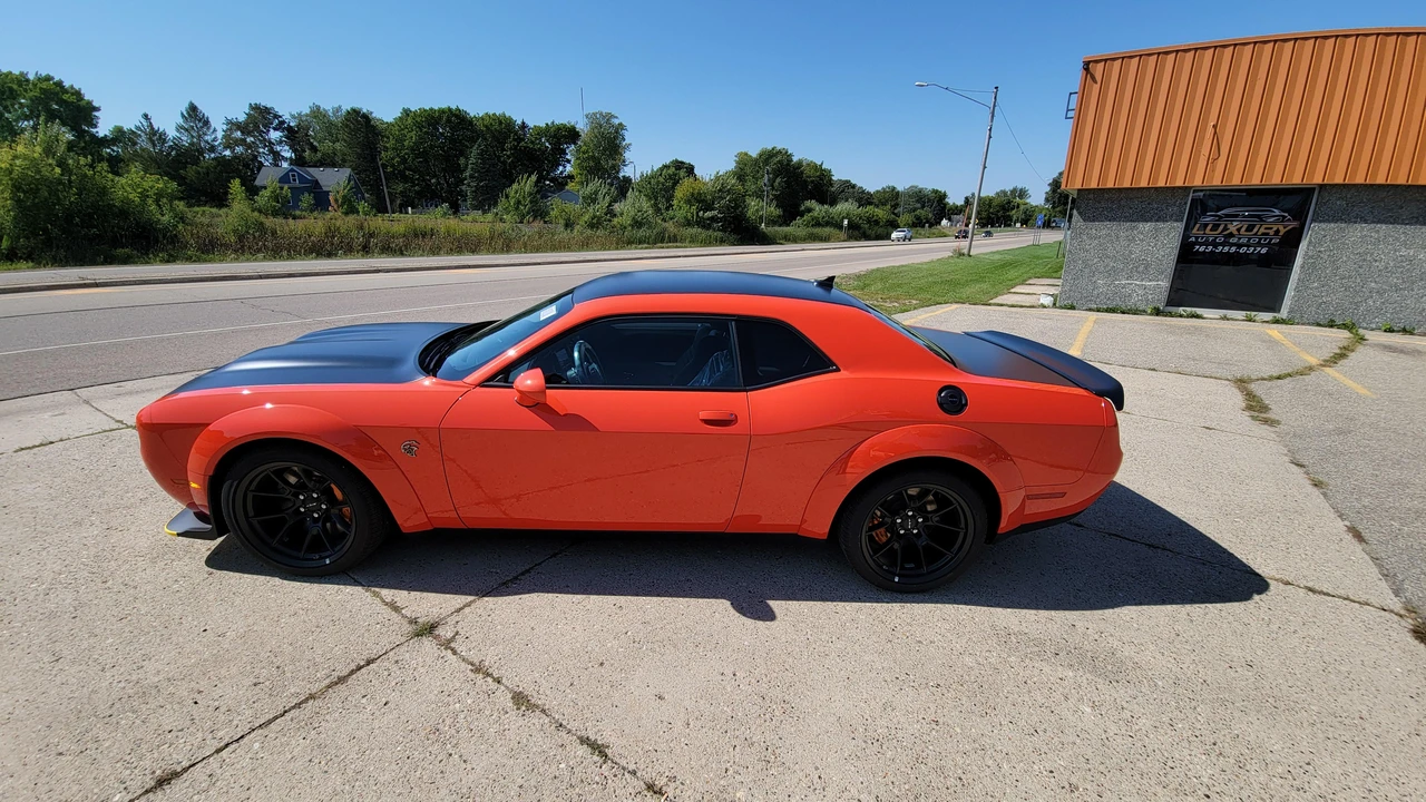 2021 Dodge Challenger SRT Hellcat 3rd Gen - Image 13 of 31