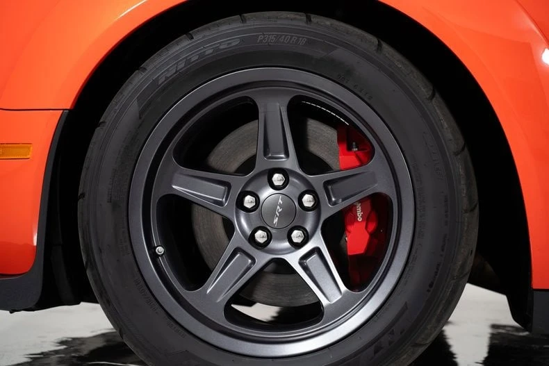 2021 Dodge Challenger SRT Hellcat 3rd Gen - Image 9 of 31