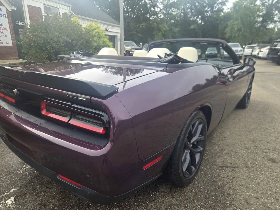 2021 Dodge Challenger 3rd Gen - Image 5 of 18