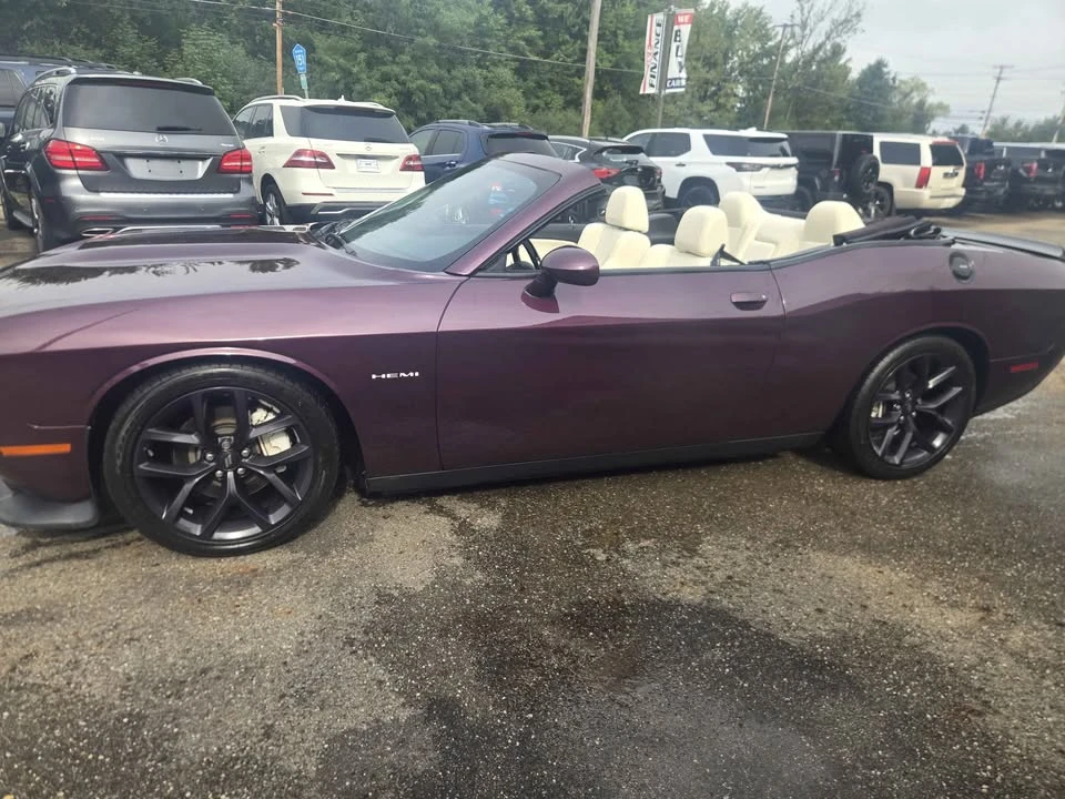 2021 Dodge Challenger 3rd Gen - Image 2 of 18