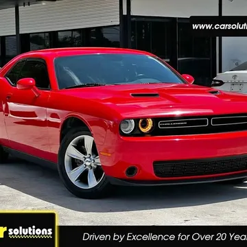 2021 Dodge Challenger SXT