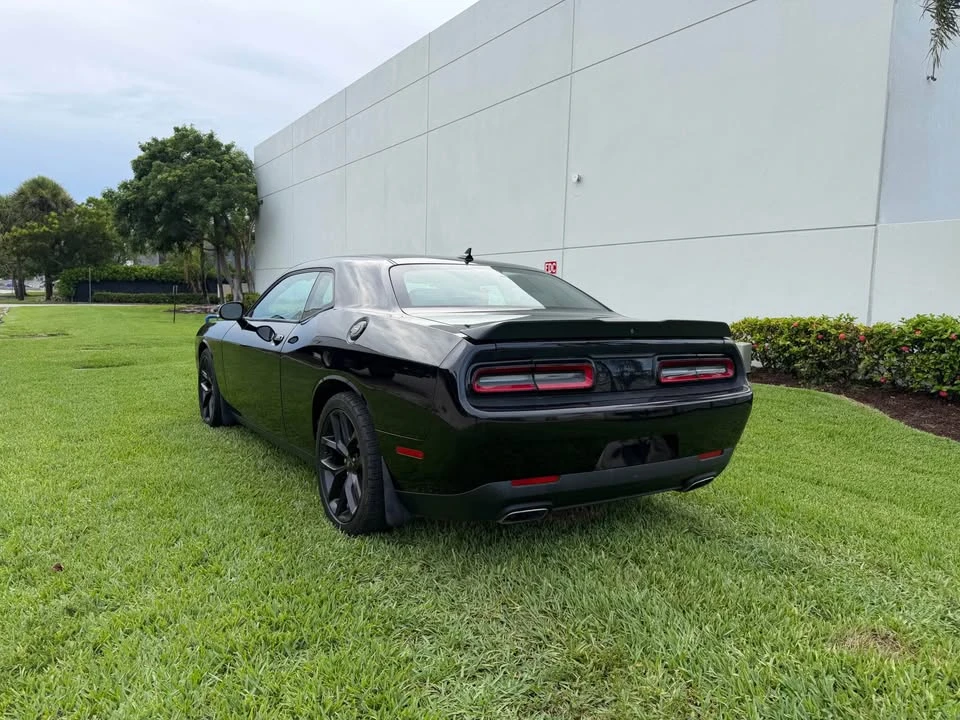 2021 Dodge Challenger 3rd Gen - Image 4 of 8