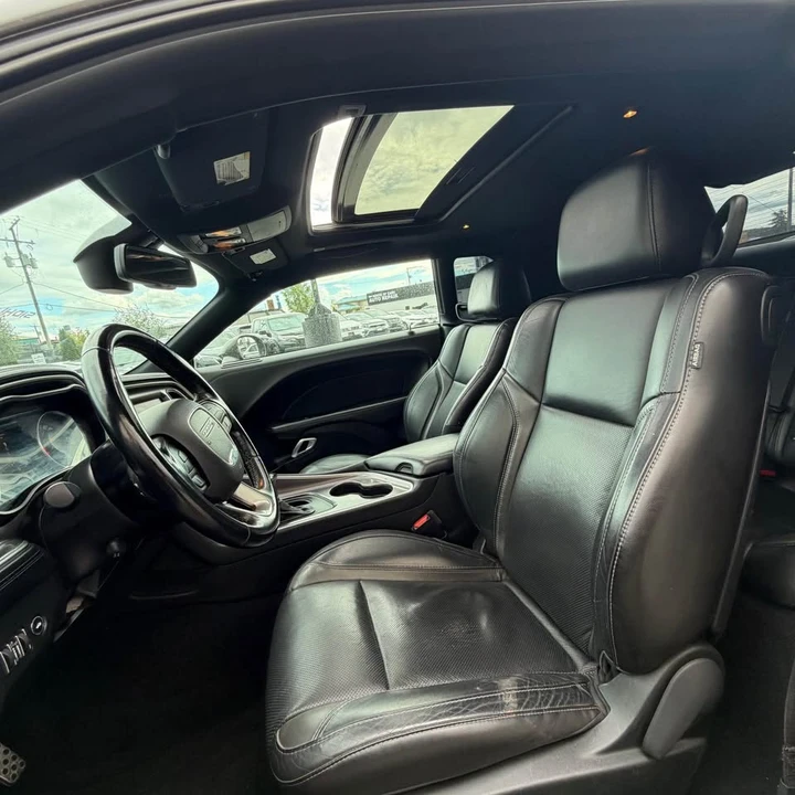 2021 Dodge Challenger 3rd Gen - Image 10 of 11