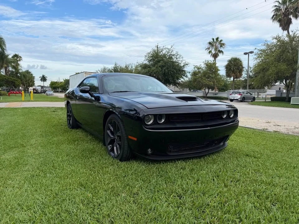 2021 Dodge Challenger 3rd Gen - Image 2 of 8