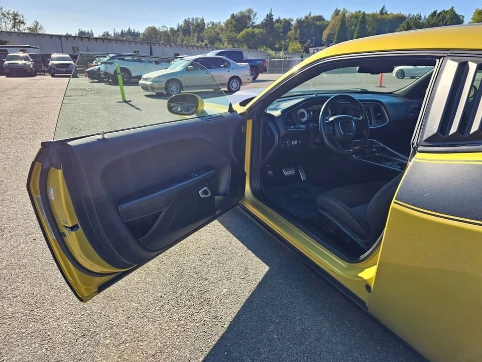 2021 Dodge Challenger 3rd Gen - Image 17 of 20
