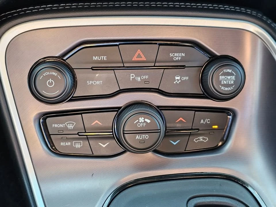 2021 Dodge Challenger 3rd Gen - Image 14 of 20