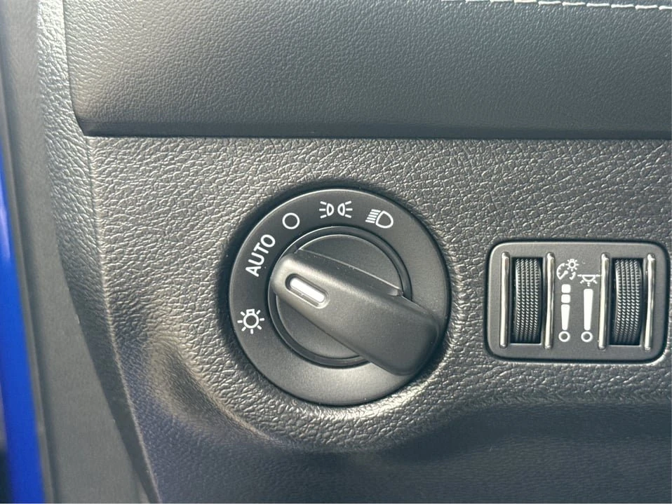 2021 Dodge Challenger 3rd Gen - Image 17 of 20
