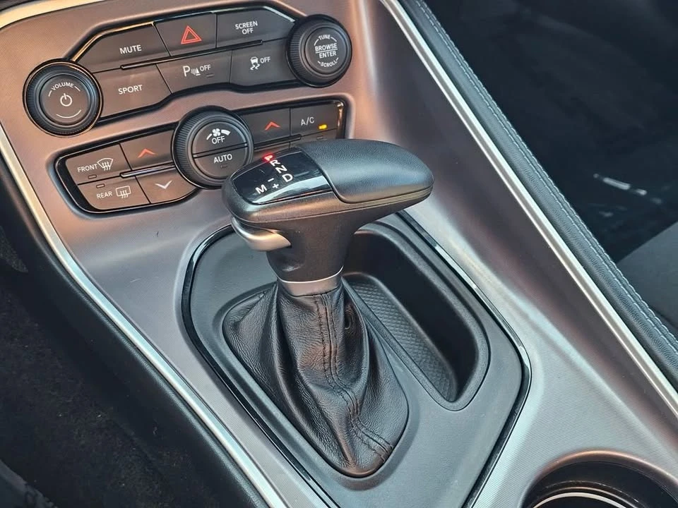 2021 Dodge Challenger 3rd Gen - Image 16 of 20