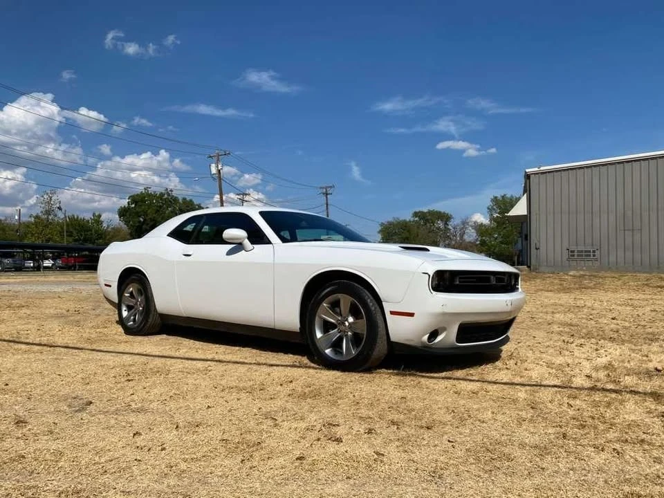 2021 Dodge Challenger 3rd Gen - Image 2 of 17
