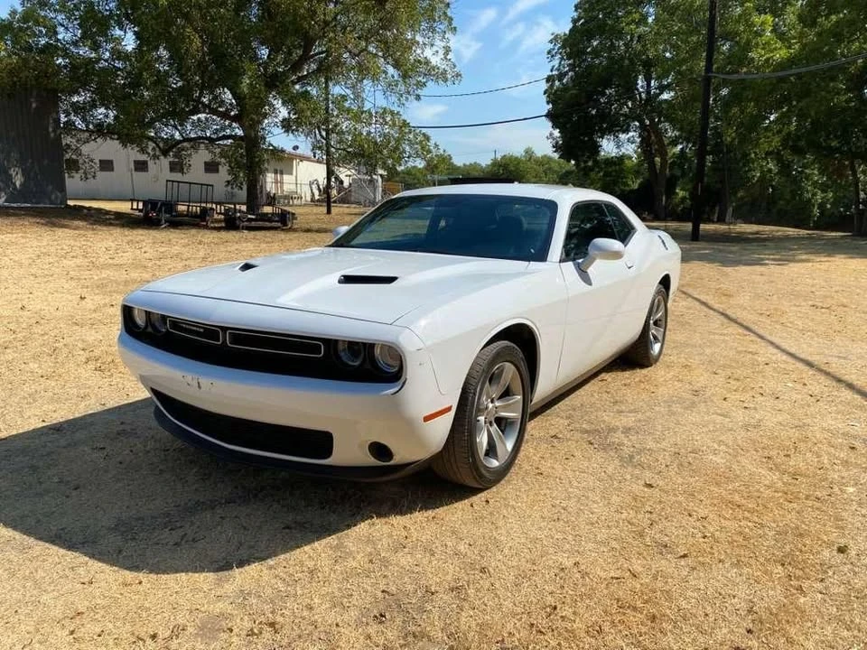2021 Dodge Challenger 3rd Gen - Image 4 of 17