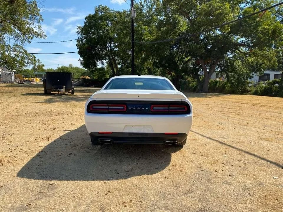 2021 Dodge Challenger 3rd Gen - Image 5 of 17