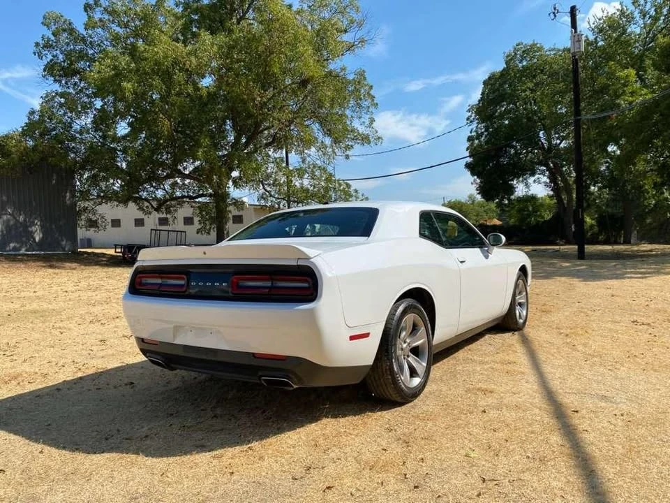 2021 Dodge Challenger 3rd Gen - Image 6 of 17