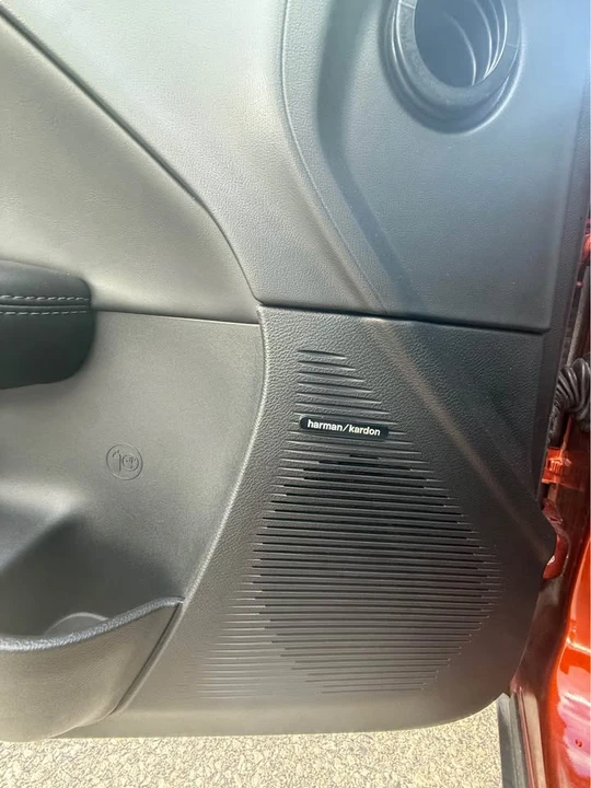 2021 Dodge Challenger 3rd Gen - Image 8 of 12
