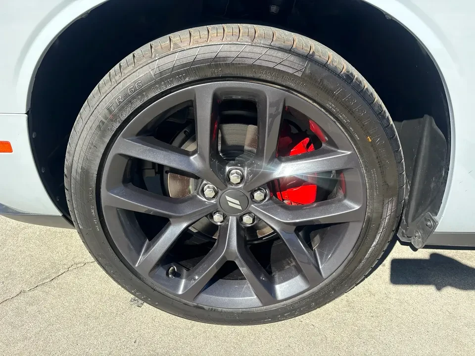 2021 Dodge Challenger 3rd Gen - Image 13 of 19