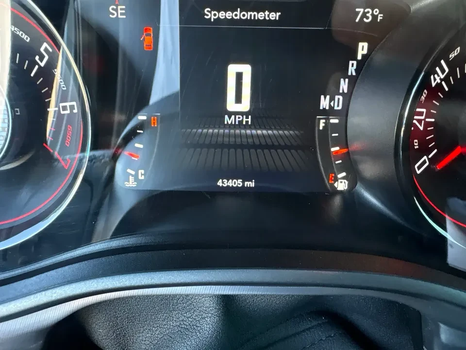 2021 Dodge Challenger 3rd Gen - Image 15 of 19