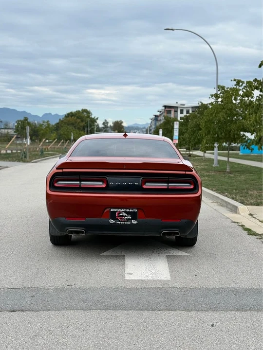 2021 Dodge Challenger 3rd Gen - Image 6 of 9