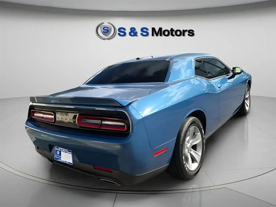 2021 Dodge Challenger 3rd Gen - Image 9 of 20