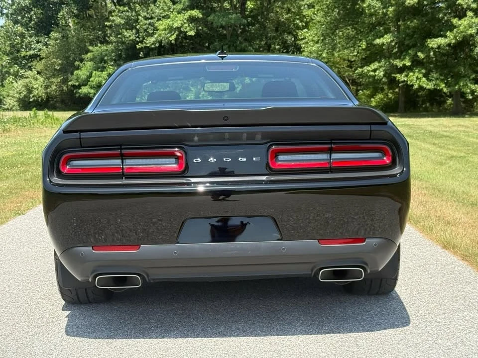 2021 Dodge Challenger 3rd Gen - Image 18 of 20