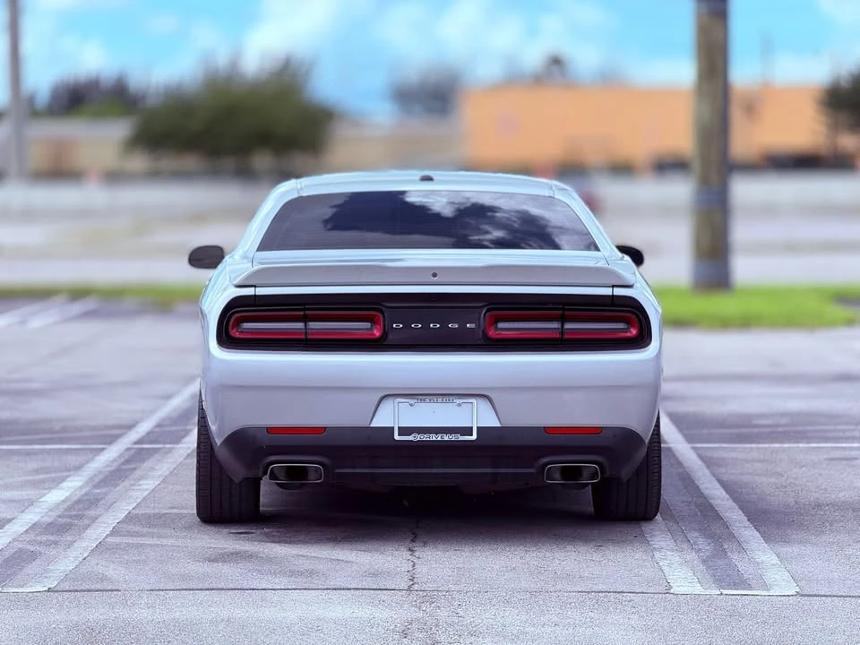 2021 Dodge Challenger 3rd Gen - Image 7 of 10