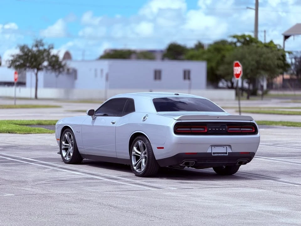 2021 Dodge Challenger 3rd Gen - Image 3 of 10