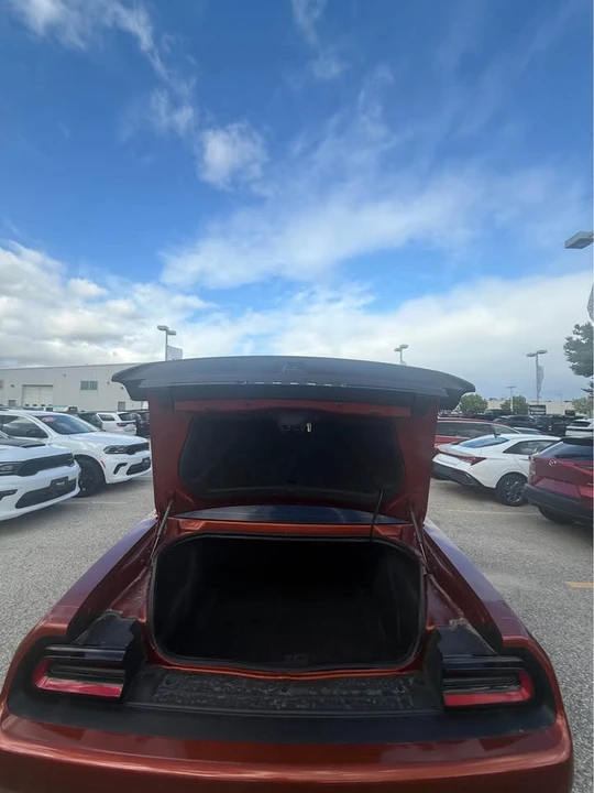 2021 Dodge Challenger 3rd Gen - Image 6 of 12