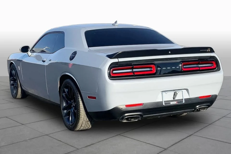 2021 Dodge Challenger 3rd Gen - Image 12 of 15