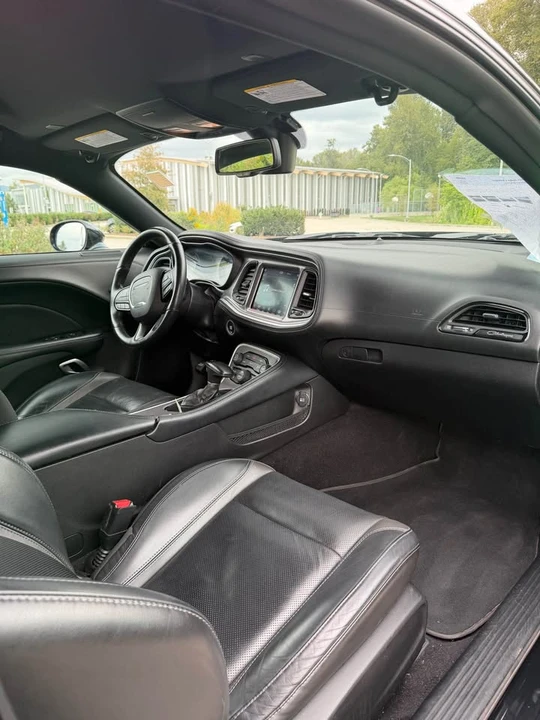 2021 Dodge Challenger 3rd Gen - Image 7 of 9