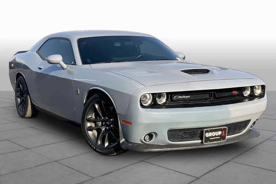 2021 Dodge Challenger 3rd Gen - Image 3 of 15