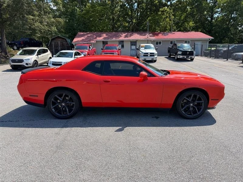 2021 Dodge Challenger 3rd Gen - Image 4 of 15