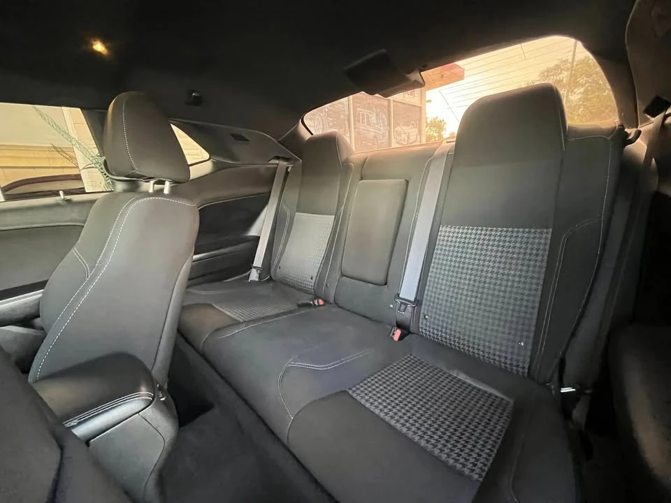 2021 Dodge Challenger 3rd Gen - Image 16 of 20