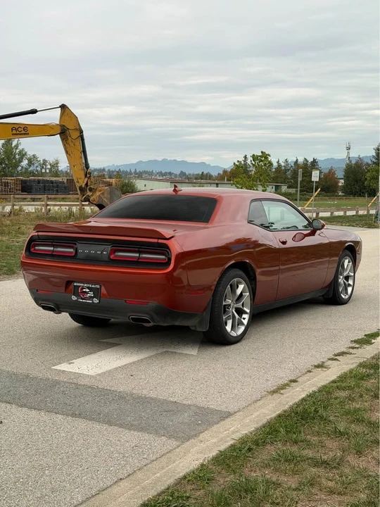 2021 Dodge Challenger 3rd Gen - Image 6 of 10