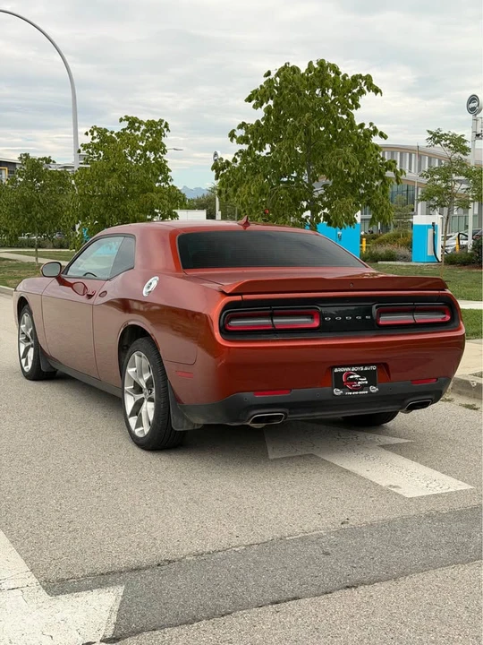2021 Dodge Challenger 3rd Gen - Image 5 of 10