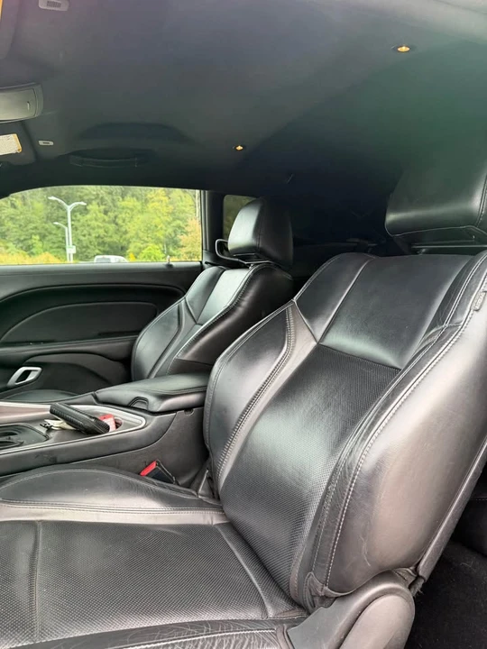 2021 Dodge Challenger 3rd Gen - Image 8 of 10