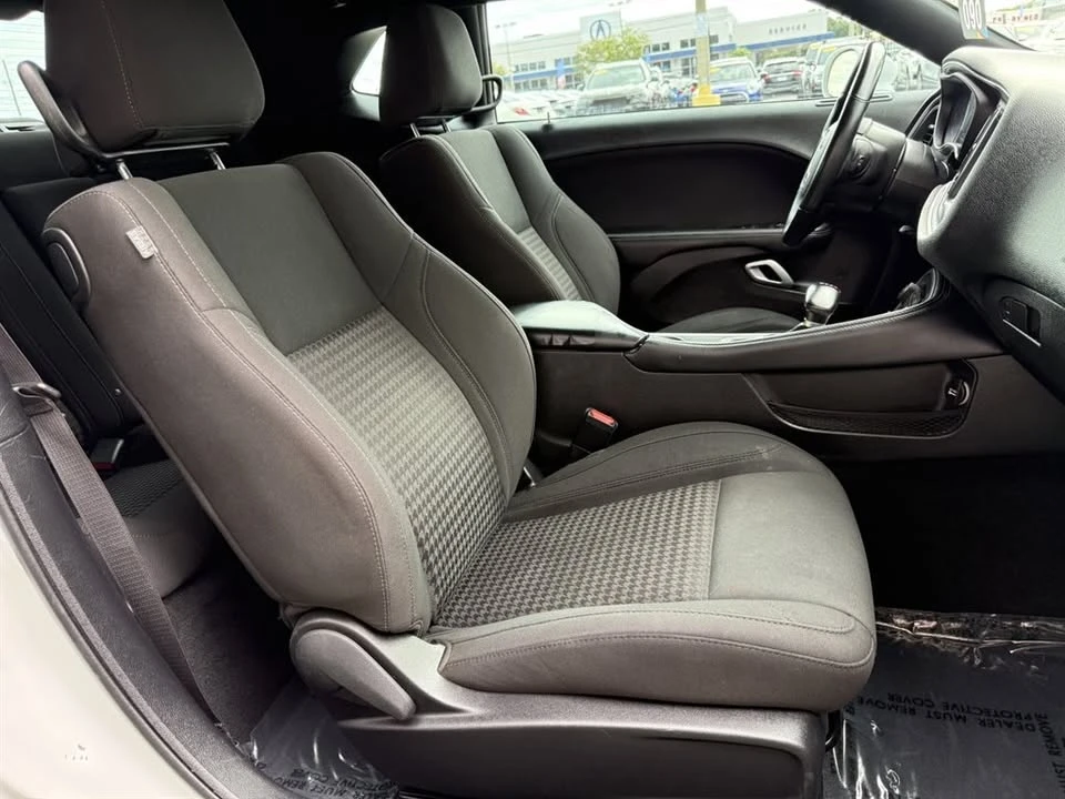 2021 Dodge Challenger 3rd Gen - Image 15 of 20