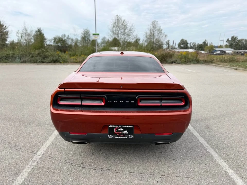 2021 Dodge Challenger 3rd Gen - Image 7 of 8