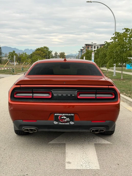 2021 Dodge Challenger 3rd Gen - Image 7 of 10