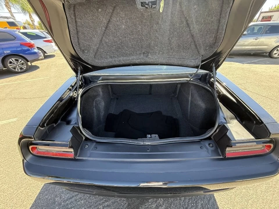 2021 Dodge Challenger 3rd Gen - Image 16 of 20