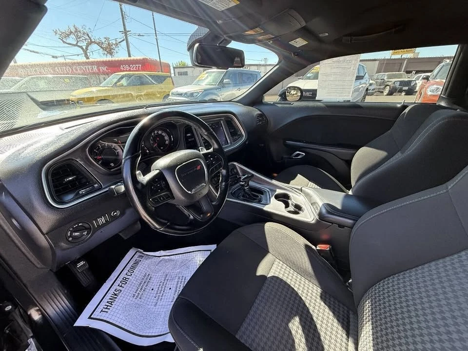 2021 Dodge Challenger 3rd Gen - Image 19 of 20