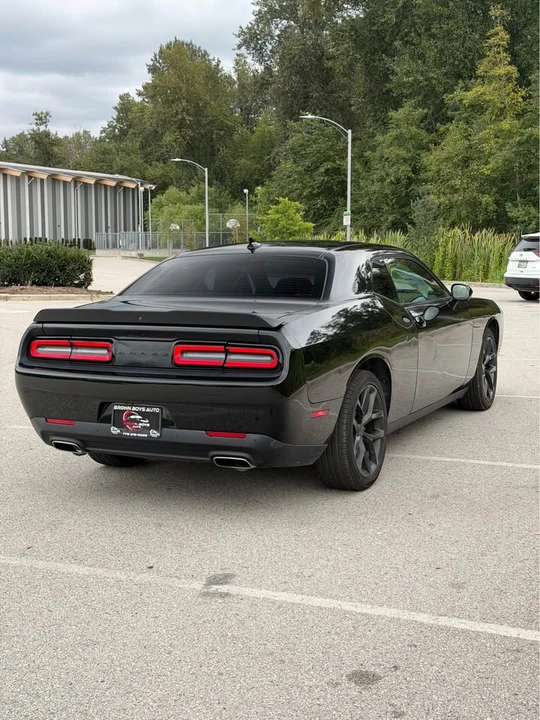 2021 Dodge Challenger 3rd Gen - Image 6 of 9