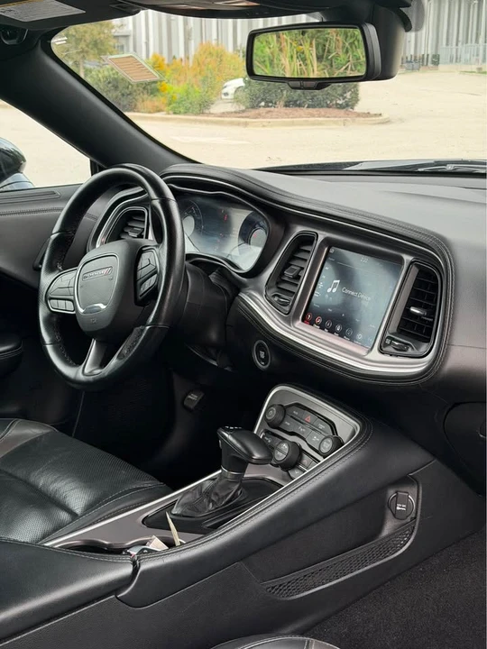 2021 Dodge Challenger 3rd Gen - Image 8 of 9