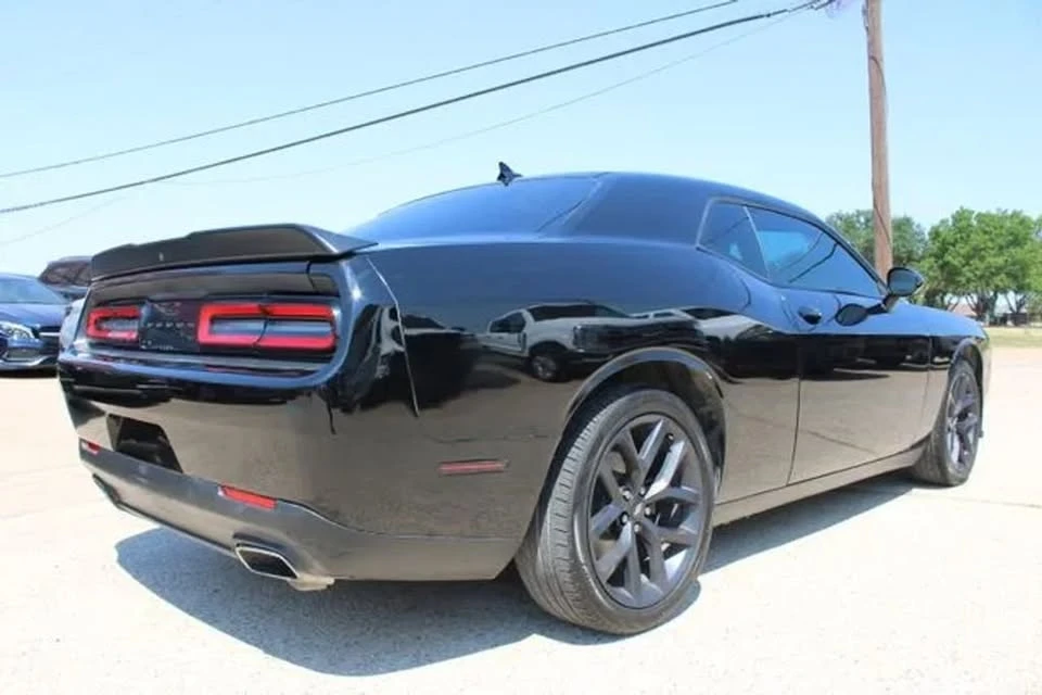 2021 Dodge Challenger 3rd Gen - Image 4 of 17