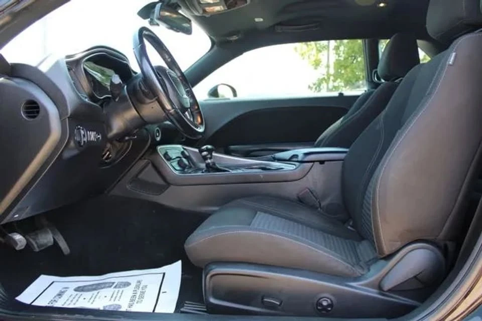 2021 Dodge Challenger 3rd Gen - Image 13 of 17