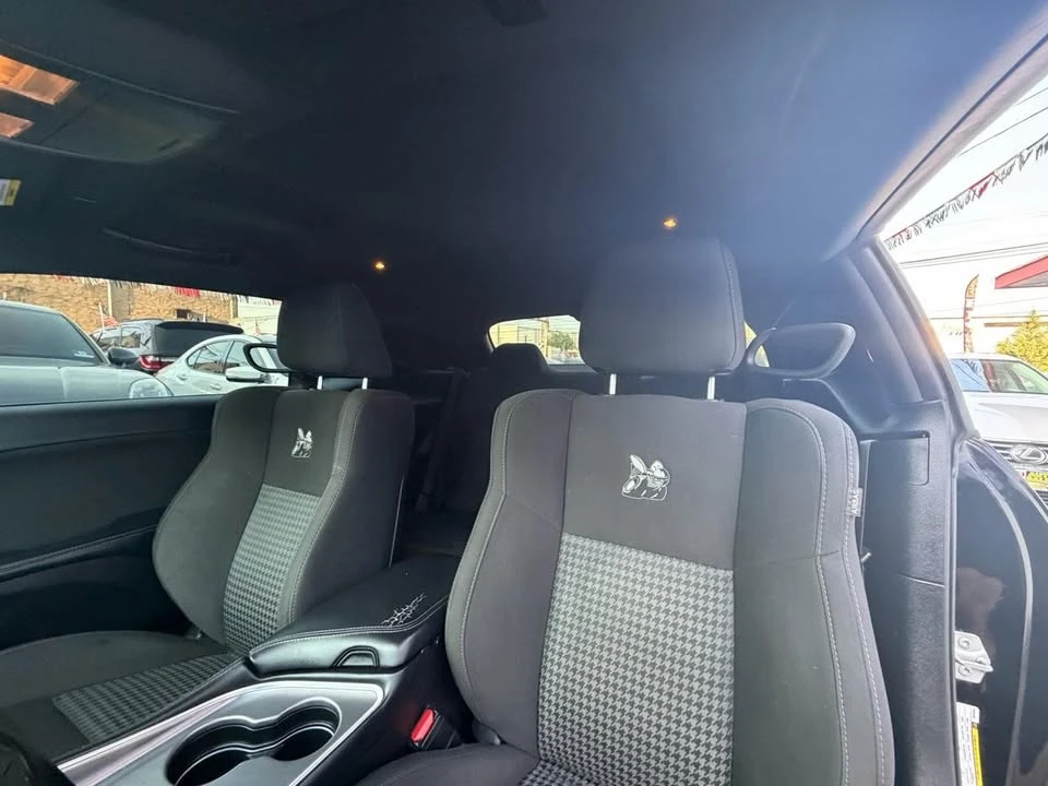 2021 Dodge Challenger 3rd Gen - Image 14 of 20