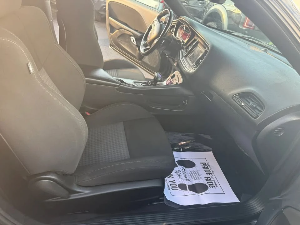 2021 Dodge Challenger 3rd Gen - Image 19 of 20