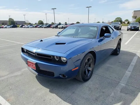 2021 Dodge Challenger SXT